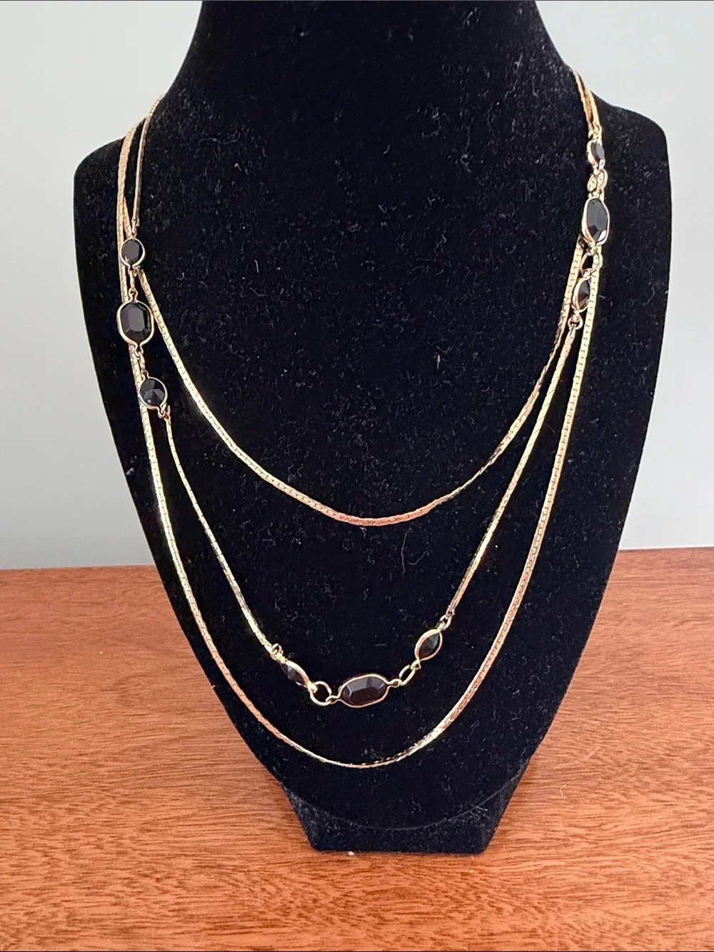 Lot of Jewelry including 3 necklaces, 6 bracelets and 2 pairs of earrings.